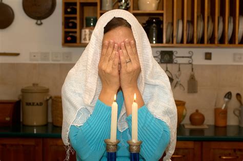 Sabbath Candle Lighting Prayer | Shelly Lighting