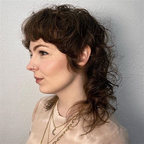 21 Wolf Cuts for Curly Hair