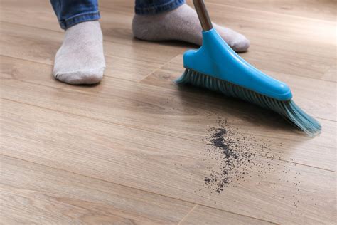 Guide: How to clean prefinished hardwood floors