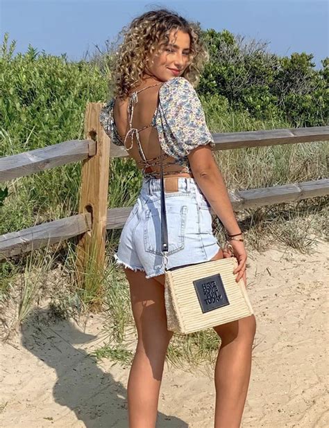 Will Levis’ girlfriend, Gia Duddy, reveals what she really said during viral NFL Draft moment ...