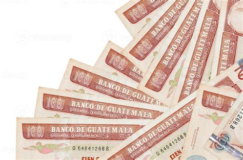 Los billetes de 100 quetzales guatemaltecos se encuentran en un orden ...