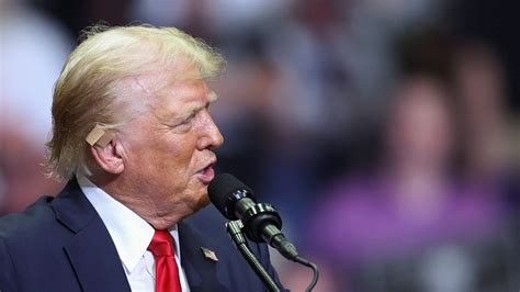 Image of 'leaked' Trump hospital record is fabricated | Fact check