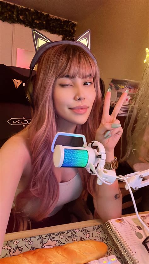 Felicia Vox : r/AsianHalves