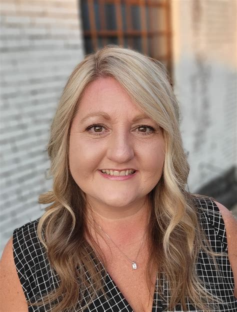 Holly Payne Saline County Treasurer | Benton AR