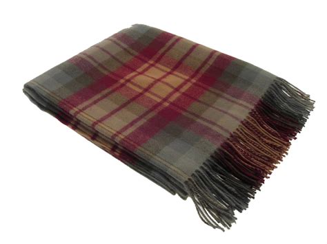 Auld Scotland Tartan Lambswool Blanket | Tartan blanket, Tartan fabric ...
