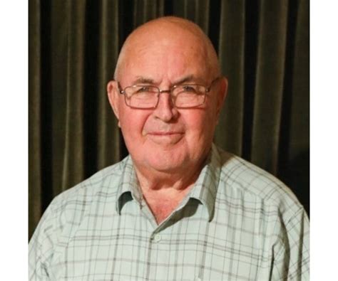 Robb Richmond Obituary (1935 - 2025) - Dike, Texas, WA - The Wenatchee ...