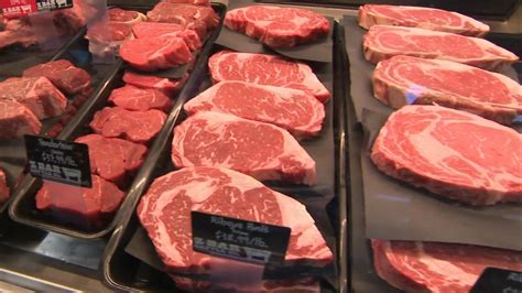 Beef prices in the U.S. are searingly high. Here's why. - CBS News