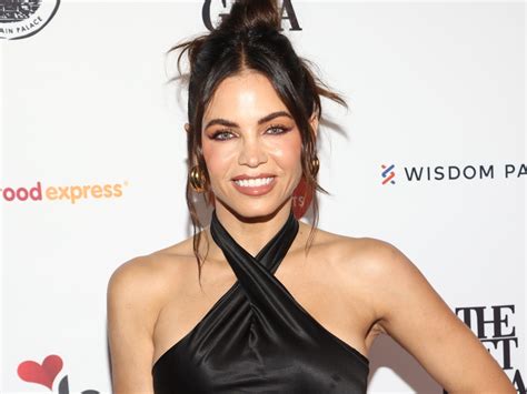 Jenna Dewan Shares Pole Dancing Skills Ahead of New Movie: Instagram