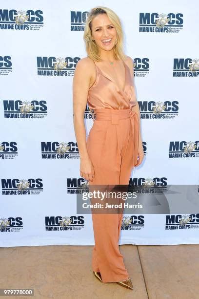 Santen Photos and Premium High Res Pictures - Getty Images