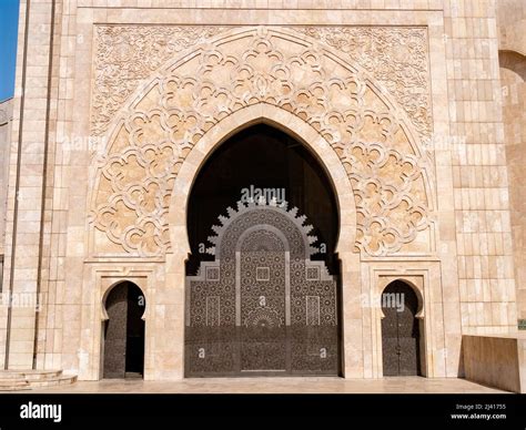 Casablanca's monumental Hassan II Mosque Stock Photo - Alamy