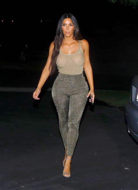 Kim Kardashian Braless Boobs - Hot Celebs Home