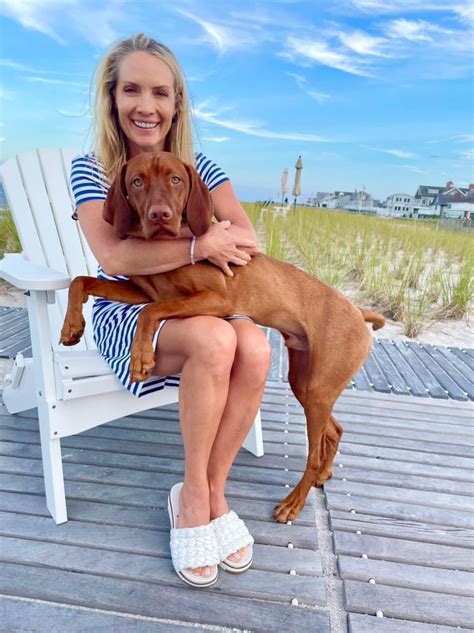 Dana Perino - FOX News : r/hot_reporters