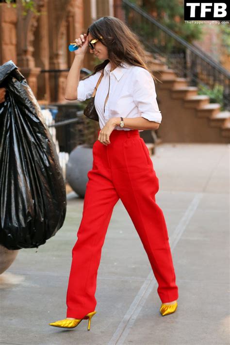 Newly Single Emily Ratajkowski Attends Forbes Power Women’s Summit in NYC (66 Photos) - OnlyFans ...