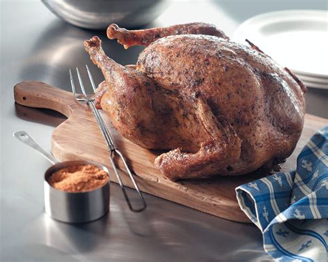 Need help thawing your frozen turkey? Follow these USDA tips.