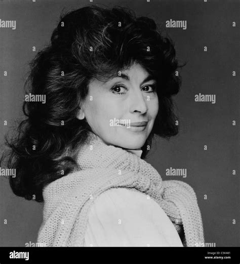 Nanette newman hi-res stock photography and images - Alamy