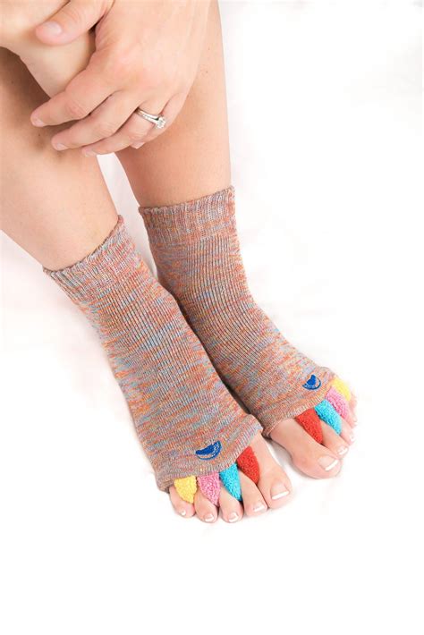 Happy Feet Socks Review 2026: Experience Blissful Comfort! 🧦 - Pixoneye