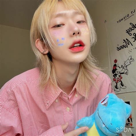 Japanese Boy, Selfie Poses, Ulzzang Boy, Attractive People, Asian Boys ...