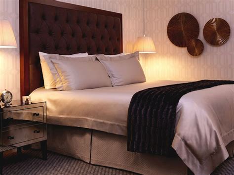 How to Navigate a Hotel Pillow Menu | Travel Insider