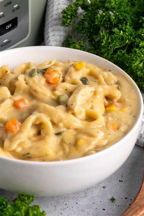 Crockpot Chicken And Noodles