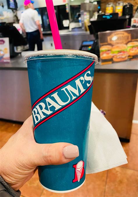 BRAUMS ICE CREAM & DAIRY STRS, Dallas - Menu, Prezzo & Ristorante ...