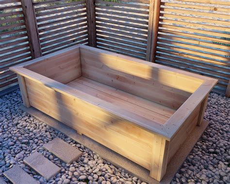 8 ft. x 4 ft. DIY planter box - DIY projects plans