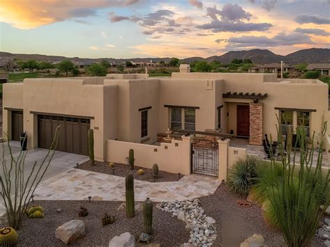 30 Santa Fe Style Home Exterior Color Ideas for Authentic Southwestern ...