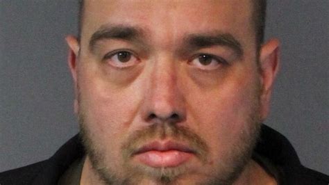 Arsonist turns himself in after setting bottle of gas on fire in ...