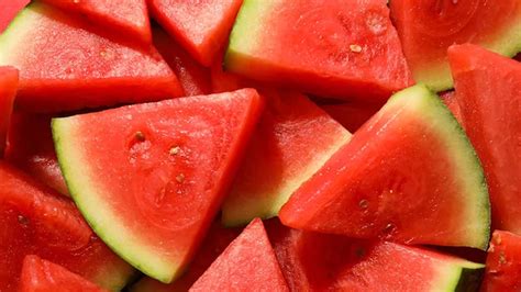 What Health Benefits Does Watermelon Have? – NutritionFact.in