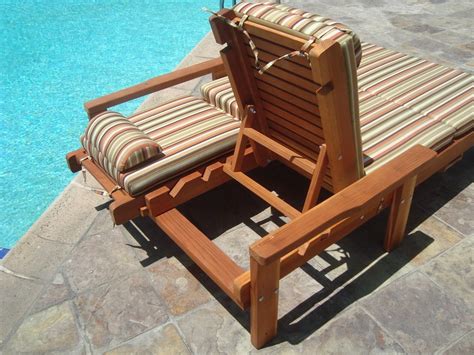 Best outdoor lounge chair ever - Hawk Haven