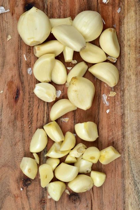 Pre Peeled Garlic
