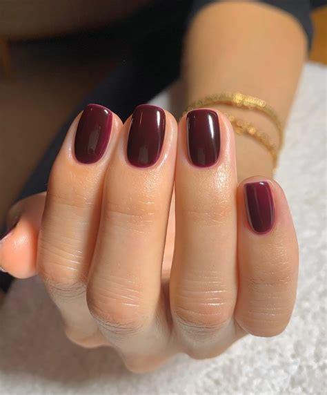 9 Deep Red Nail Colour Ideas I'm Saving For My Autumn Manicure | Who ...