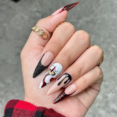 20 Black Stiletto Nails - Sweet Money Bee
