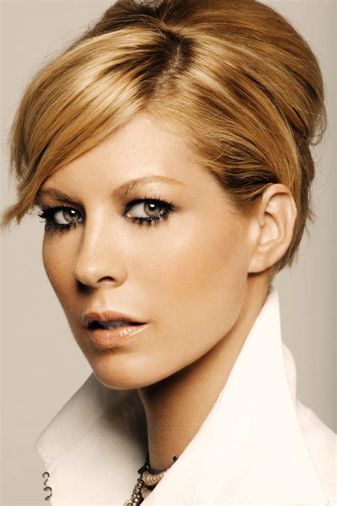 Jenna Elfman Pictures And Photos Fandango