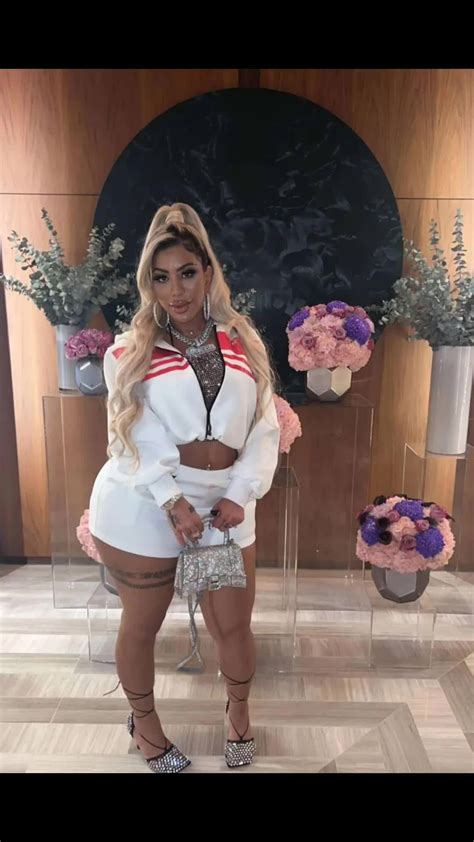 🦄 @persianbaddiee - Persianbaddie1 - TikTok