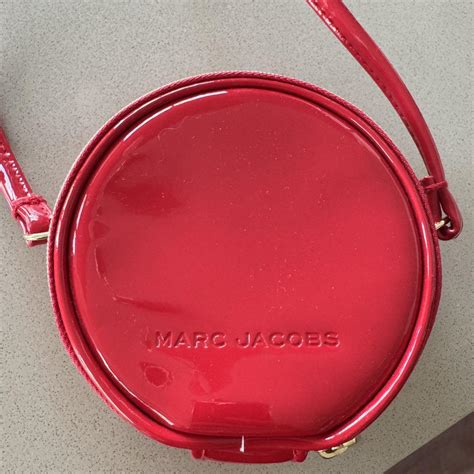 Marc Jacob's small red purse never worn/like new... - Depop