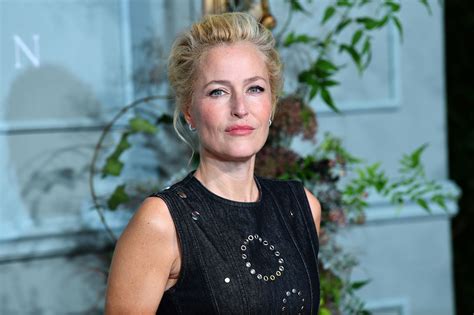 Gillian Anderson asks women to send her their sexual fantasies for new ...