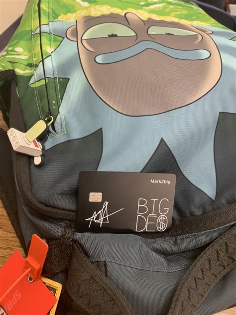 What y’all think bout my cash app card twins?? : r/BruceDropEmOff