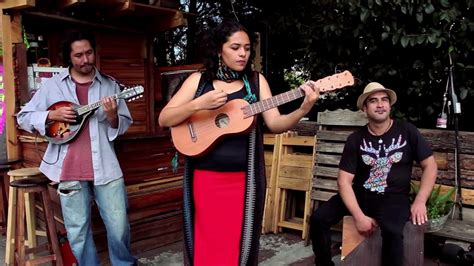 Marisol Yañez-"Flor de autonomía" - YouTube