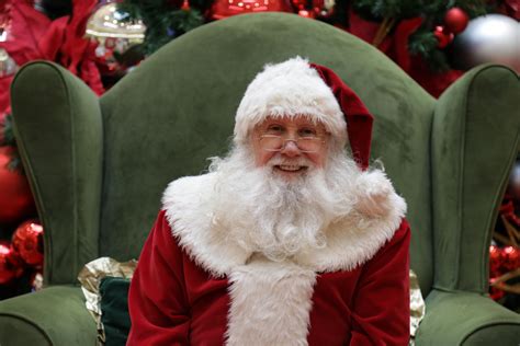 Governor’s Square Mall offers ‘Sensitive Santa’ event for kids, adults ...