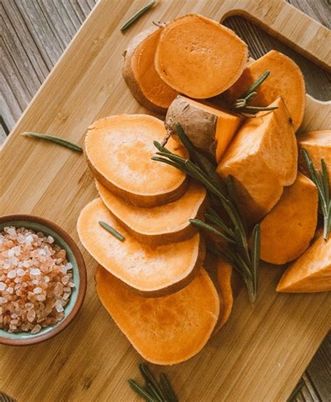 Chopped vs Diced: How Do These Knife Cuts Differ? | HelloFresh