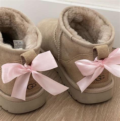 @sparklesandpeonies on instagram | Cute uggs, Uggs with bows, Cute shoes