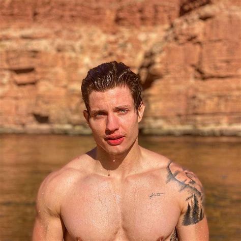 Matt Rife's Hot Shots | Matt, Fangirl problems, Shirtless men