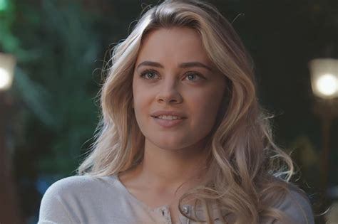 Blonde actresses in their 20s – Artofit