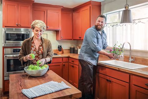 'Home Town Takeover': HGTV's Ben, Erin Napier welcome fans to new show