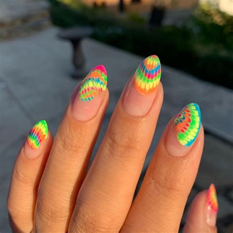 Nail Art Neon