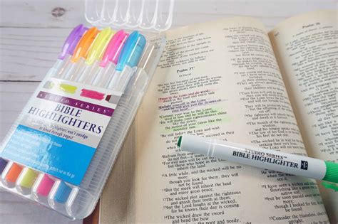 Top 3 Best Bible Highlighters | Divine Creative Love
