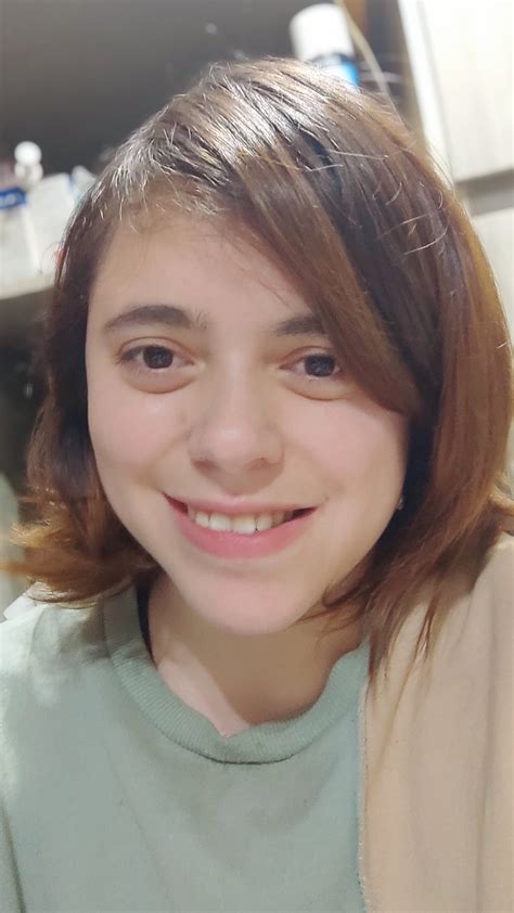 since I was la kid I have been considered an ugly girl, I want honest opinions : r/FaceRatings