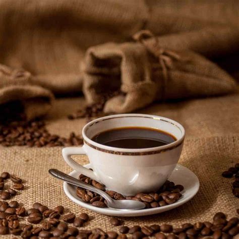 15 Coffee Poems To Wake You Up - Aestheticpoems