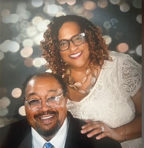 A Mansfield fairy tale: Robert & Danielle Kelley experience a global ...