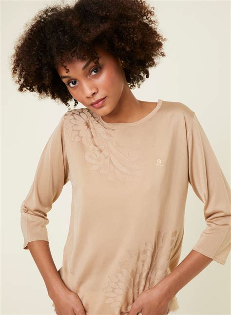 Elbow sleeve t-shirt in Lumière yarn with patterns